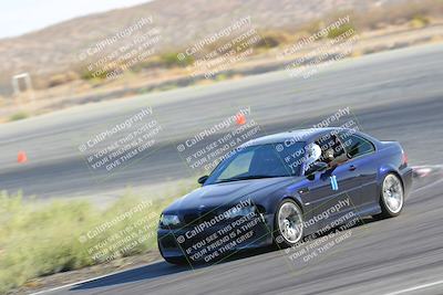 media/Oct-09-2022-Extreme Speed (Sun) [[a34e269be1]]/1-Red/session 1 Skid Pad/